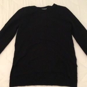 Old navy sweater